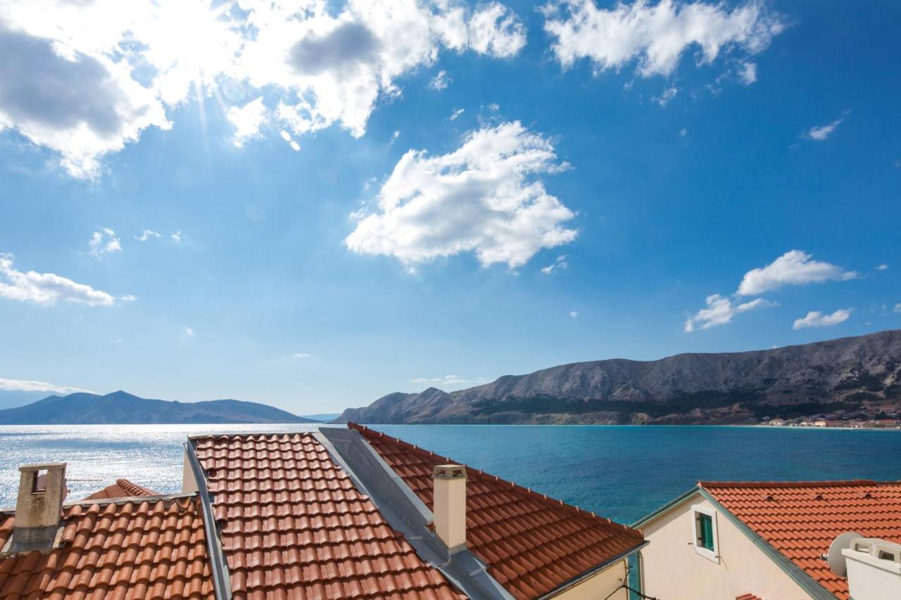 Apartments Darko Near The Sea Baška Eksteriør bilde
